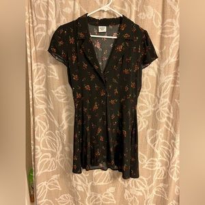 Aritzia Sunday best Dress, size small